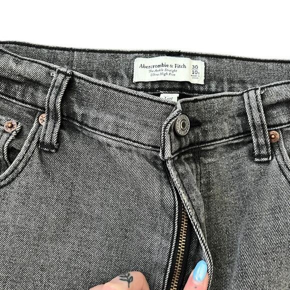 Abercrombie & Fitch Curve Love The Ankle Straight Ultra High Rise Jeans Sz. 10S - Picture 5 of 5